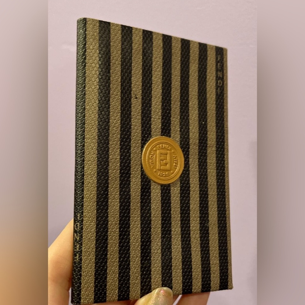 ”🇮🇹 Unisex Authentic Leather Covered Address/Notebook - Picture 4 of 6